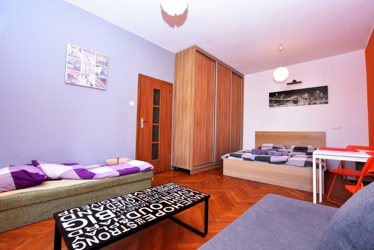 ורוצלב City Central Hostel Swidnicka מראה חיצוני תמונה