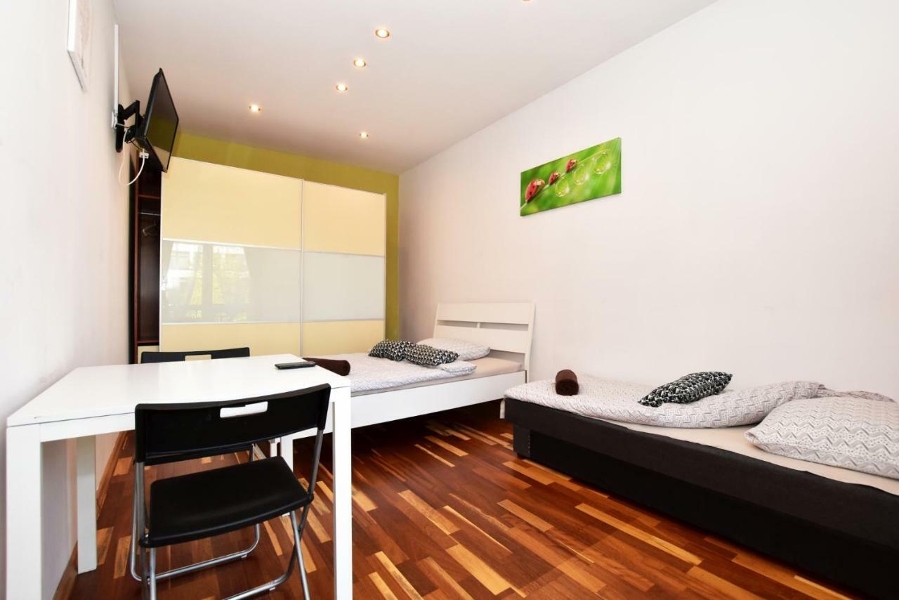ורוצלב City Central Hostel Swidnicka מראה חיצוני תמונה