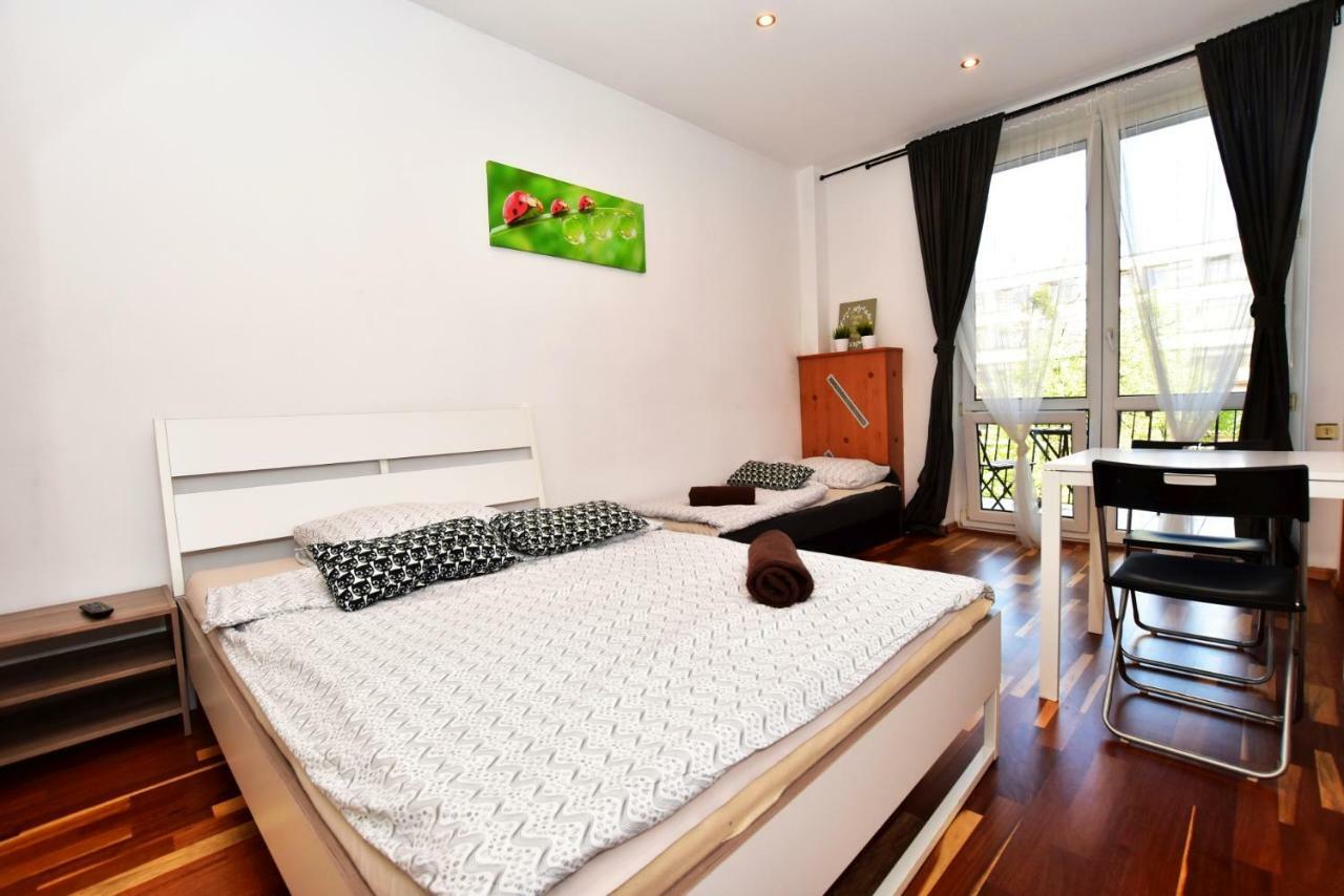 ורוצלב City Central Hostel Swidnicka מראה חיצוני תמונה
